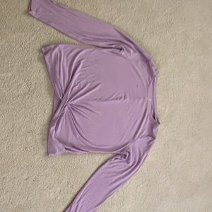 Lavender Gapfit exercise shirt.